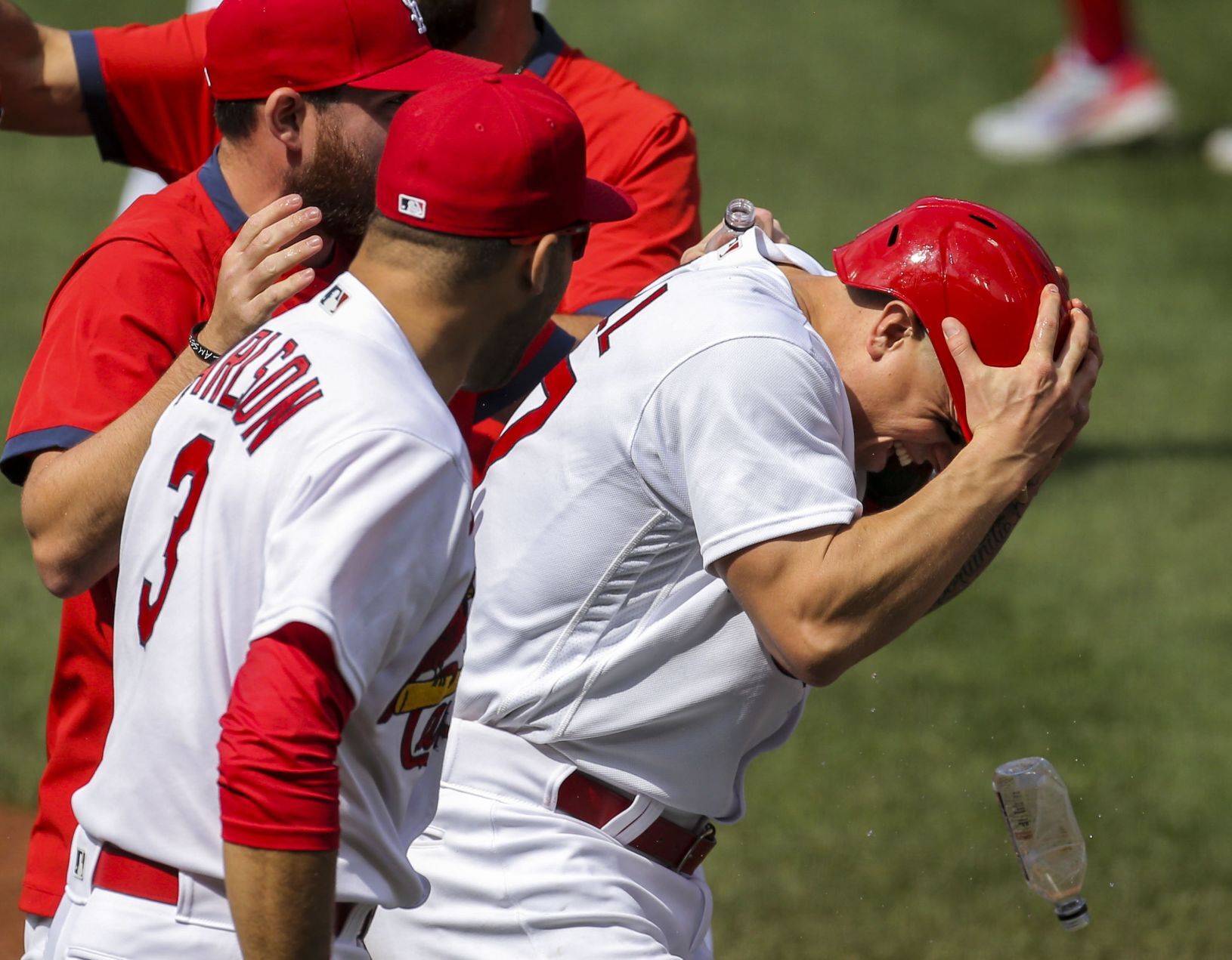 Cardinals tie series with Phillies